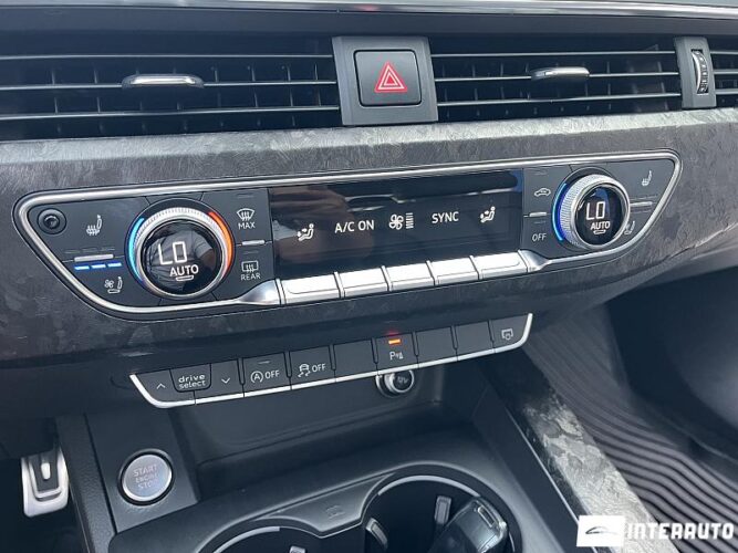 Audi A4 52 interauto-car