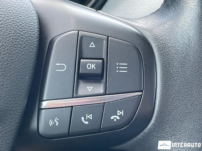 Ford Focus 39 interauto-car