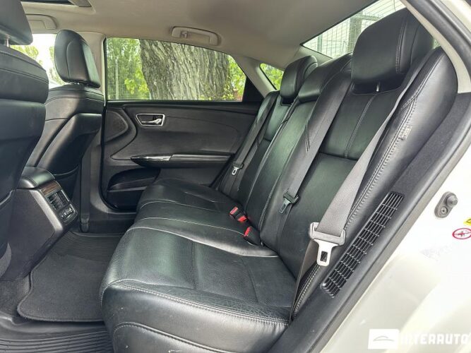 Toyota Avalon 48 interauto-car