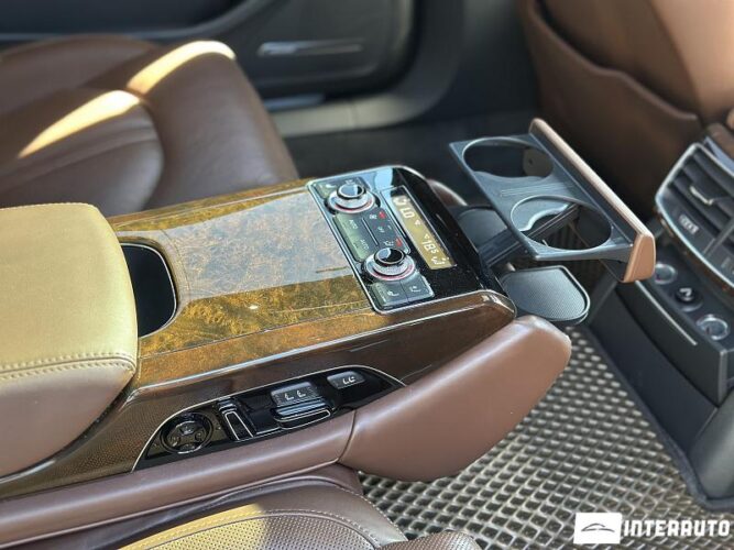 Audi A8 63 interauto-car