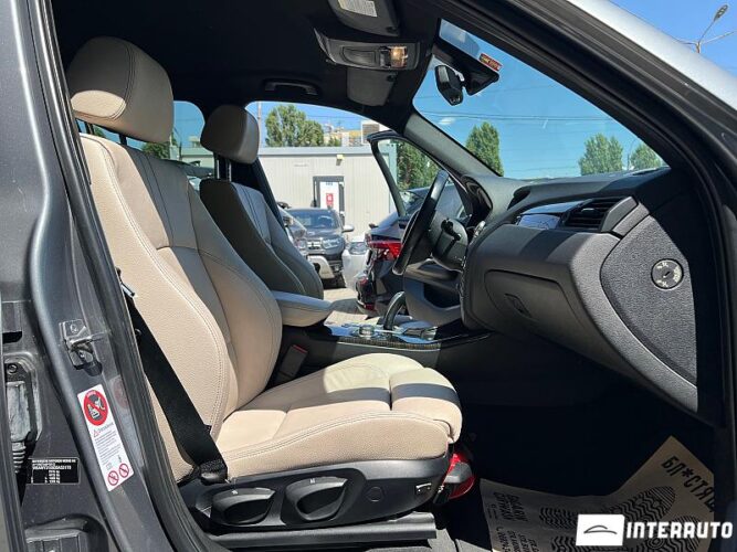 BMW X3 2.0D 40 interauto-car
