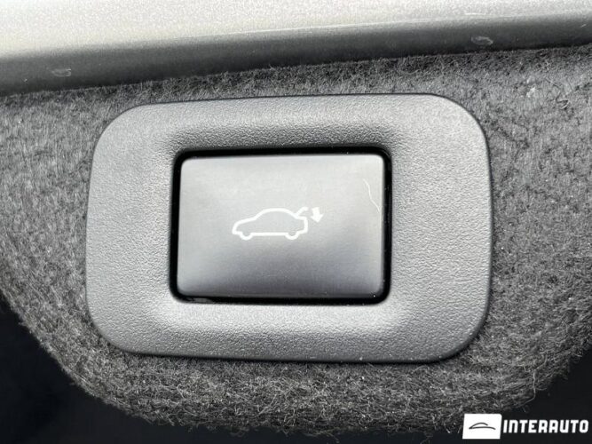 Lexus ES 300h 60 interauto-car