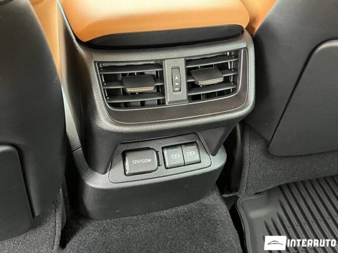 Lexus ES 300h 55 interauto-car