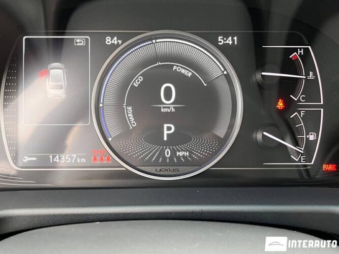 Lexus ES 300h 45 interauto-car