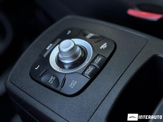 Renault Grand Scenic 44 interauto-car