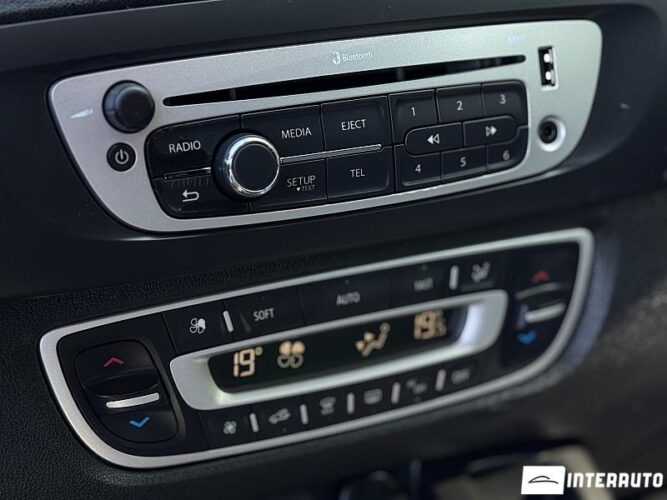 Renault Grand Scenic 42 interauto-car