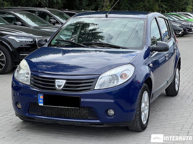 Dacia Sandero 27 interauto-car