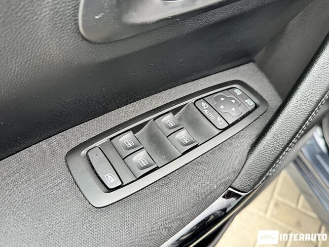 Renault Kadjar 46 interauto-car