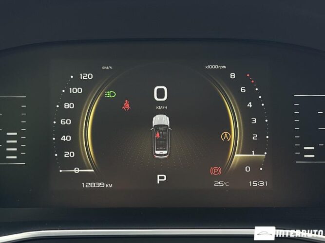 Geely Atlas Pro 38 interauto-car