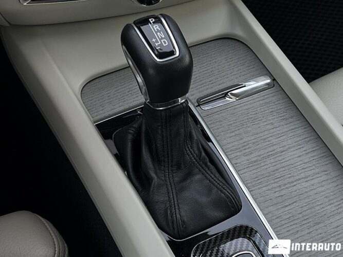 Volvo S 60 45 interauto-car