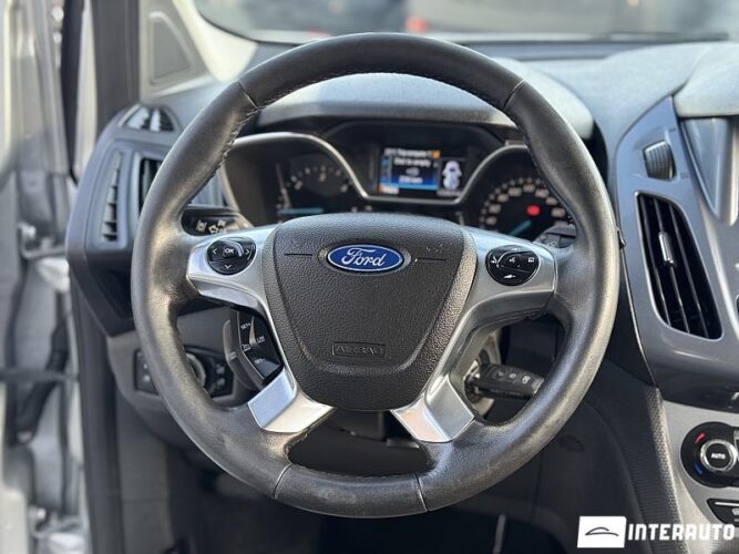 Ford Tourneo Connect 38 interauto-car