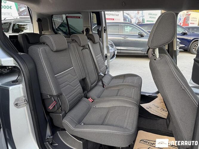 Ford Tourneo Connect 46 interauto-car