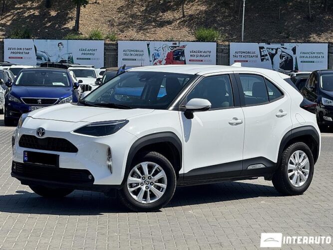 Toyota Yaris Cross 31 interauto-car
