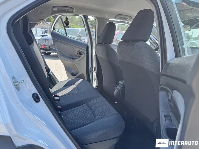 Toyota Yaris Cross 43 interauto-car