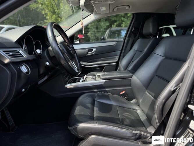 Mercedes E 200 35 interauto-car