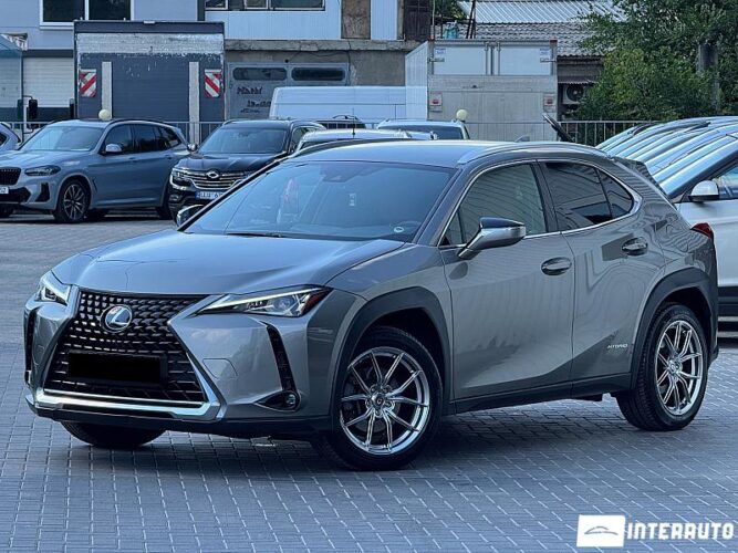 Lexus UX 250h 27 interauto-car