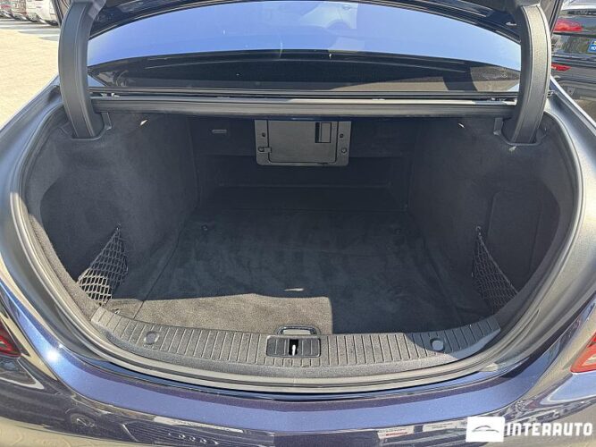 Mercedes S 400 4Matic 57 interauto-car