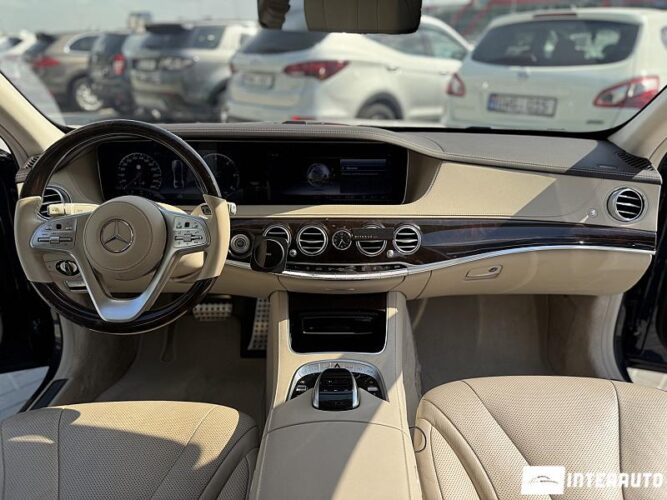 Mercedes S 400 4Matic 41 interauto-car