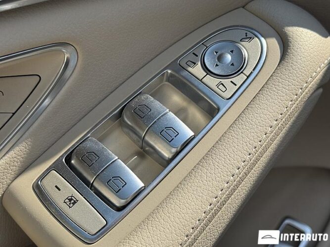 Mercedes S 400 4Matic 50 interauto-car