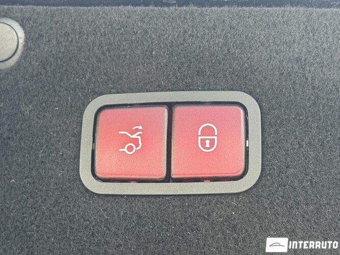 Mercedes S 400 4Matic 59 interauto-car