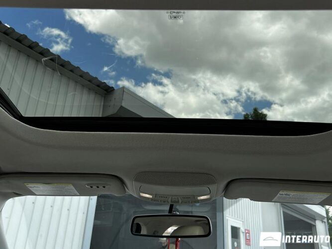 Ford Fusion 51 interauto-car