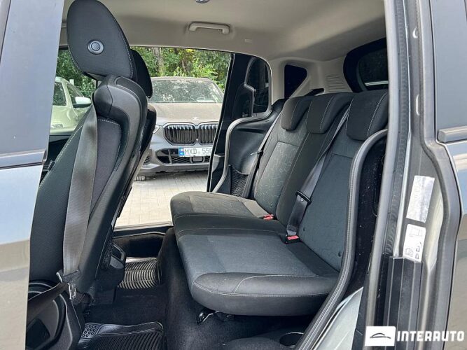 Ford B-MAX 46 interauto-car