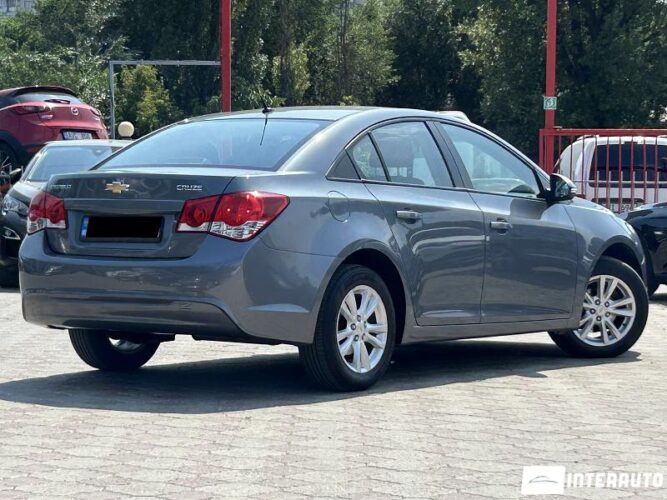 Chevrolet Cruze 30 interauto-car