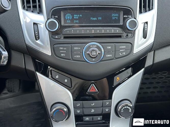 Chevrolet Cruze 39 interauto-car