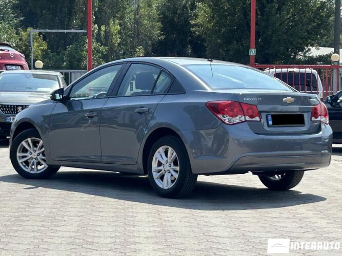 Chevrolet Cruze 29 interauto-car