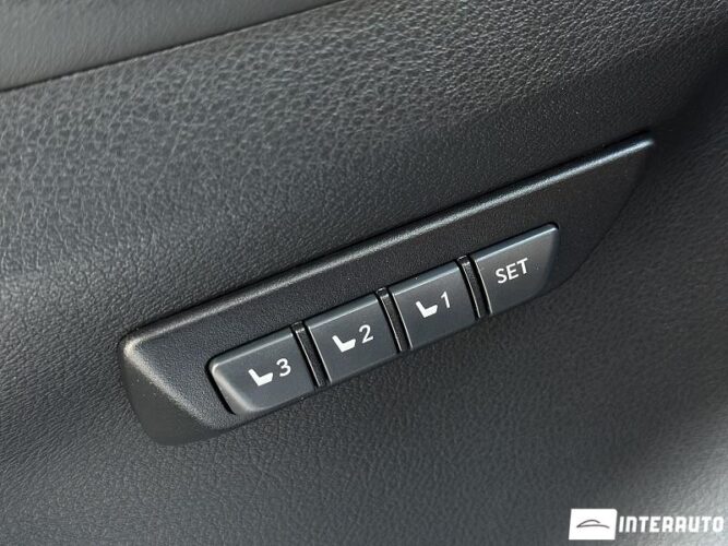 Lexus NX 300H 41 interauto-car