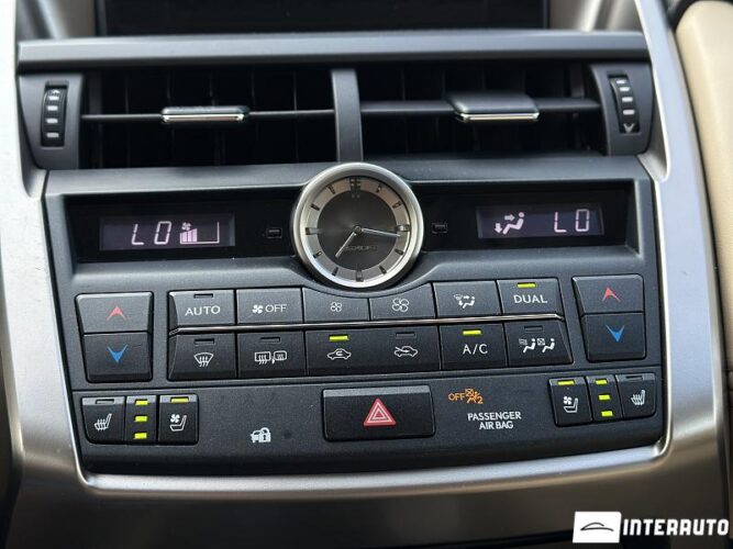 Lexus NX 300H 44 interauto-car