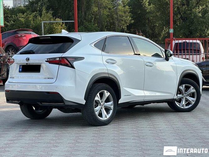Lexus NX 300H 34 interauto-car