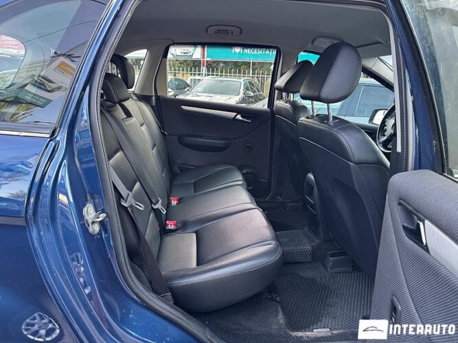Mercedes B 180 34 interauto-car