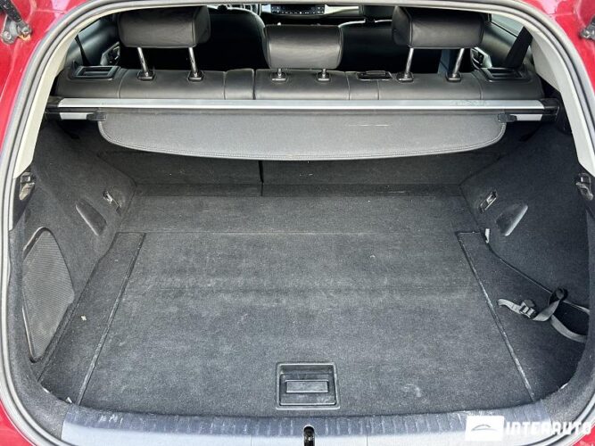 Lexus CT 200h 46 interauto-car