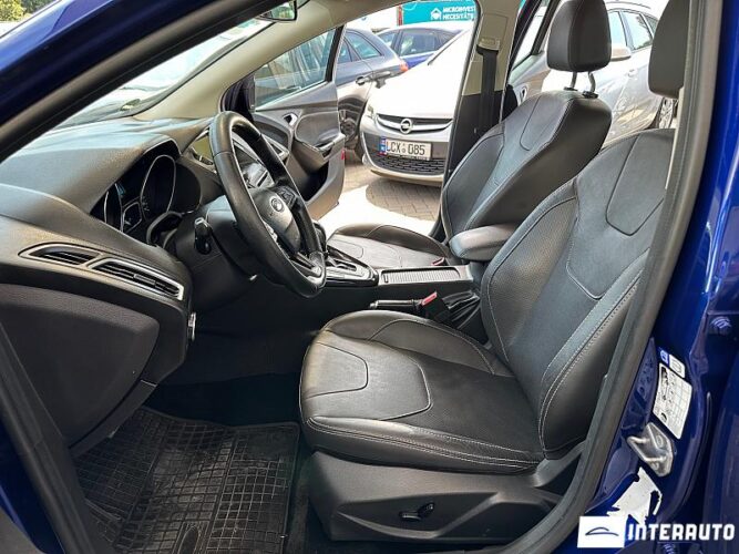 Ford Focus 36 interauto-car