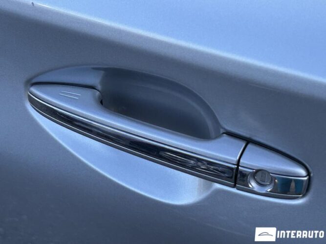 Toyota Avalon 35 interauto-car