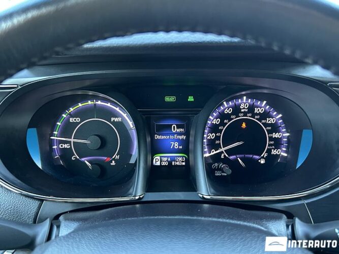 Toyota Avalon 43 interauto-car