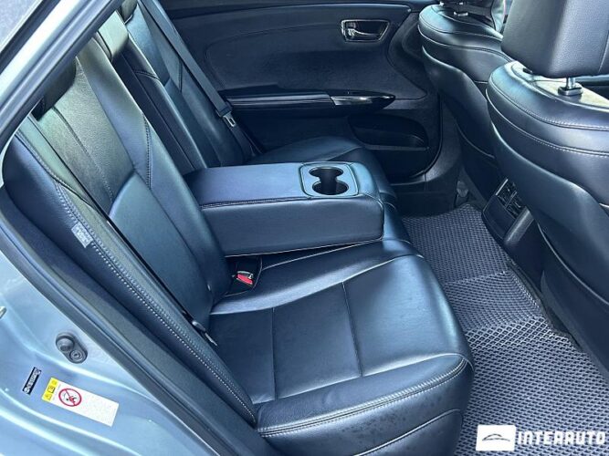 Toyota Avalon 48 interauto-car