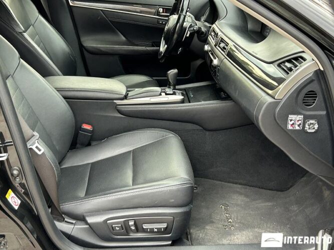 Lexus GS 300h 41 interauto-car