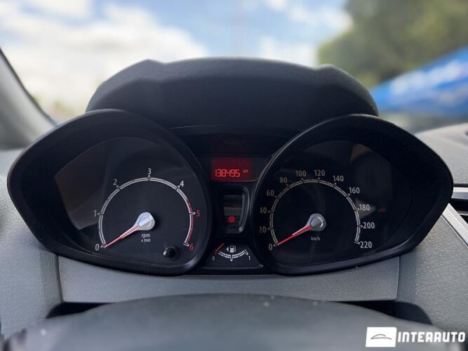 Ford Fiesta 41 interauto-car