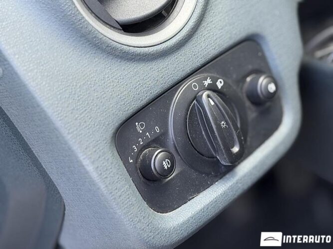 Ford Fiesta 39 interauto-car