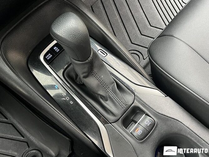 Toyota Corolla 40 interauto-car