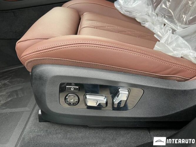 BMW X7 4.0d 47 interauto-car