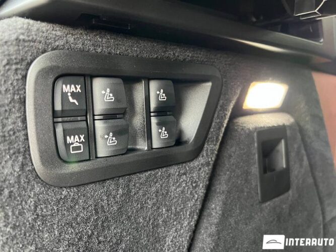 BMW X7 4.0d 55 interauto-car