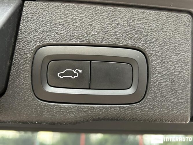 Volvo XC 60 57 interauto-car