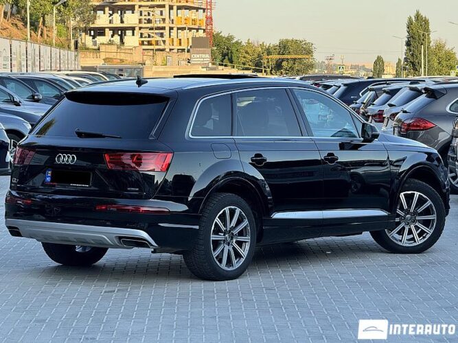 Audi Q7 39 interauto-car