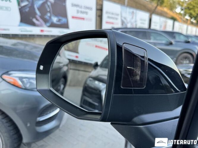 Audi Q7 52 interauto-car