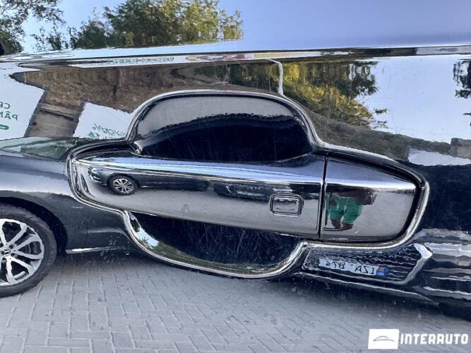 Audi Q7 53 interauto-car