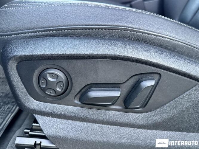 Audi Q7 56 interauto-car