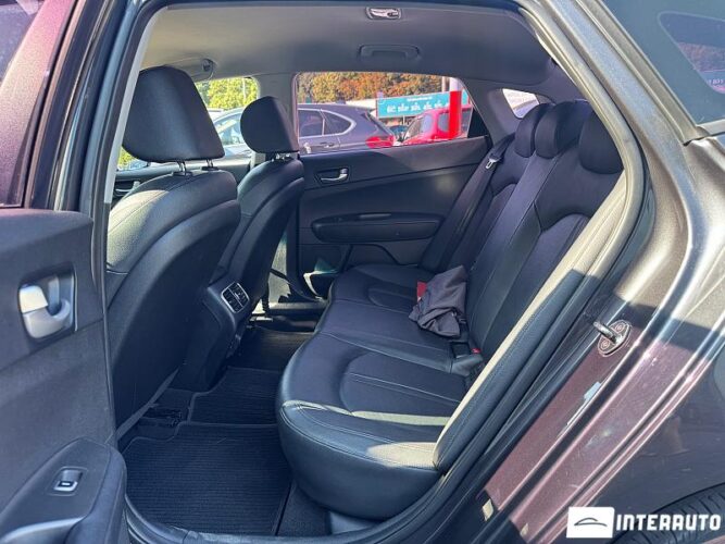 Kia Optima 39 interauto-car